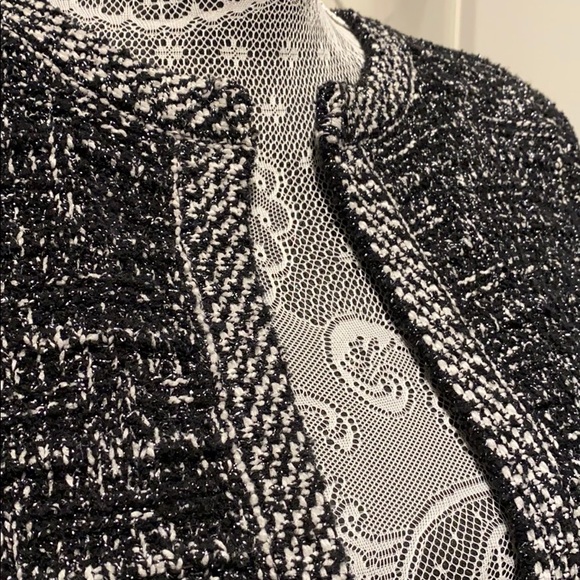 Cropped Metallic Jacket with Fringe - Picture 2 of 7